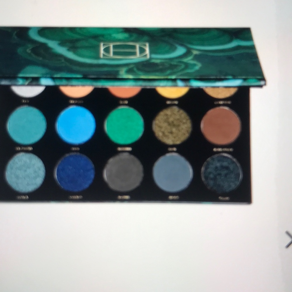 Hipdot Cenote Pressed Eyeshadow Palette NEW